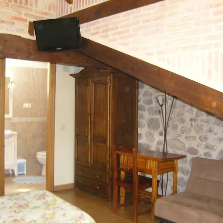 Pensjonat Casa Paulino Corrales De Buelna