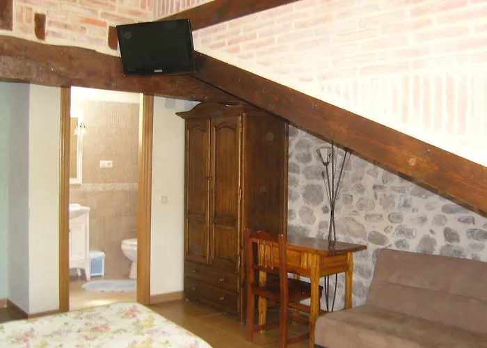 Guest house Casa Paulino Corrales De Buelna